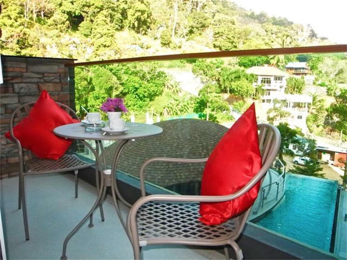 Emerald Terrace Patong Exterior photo