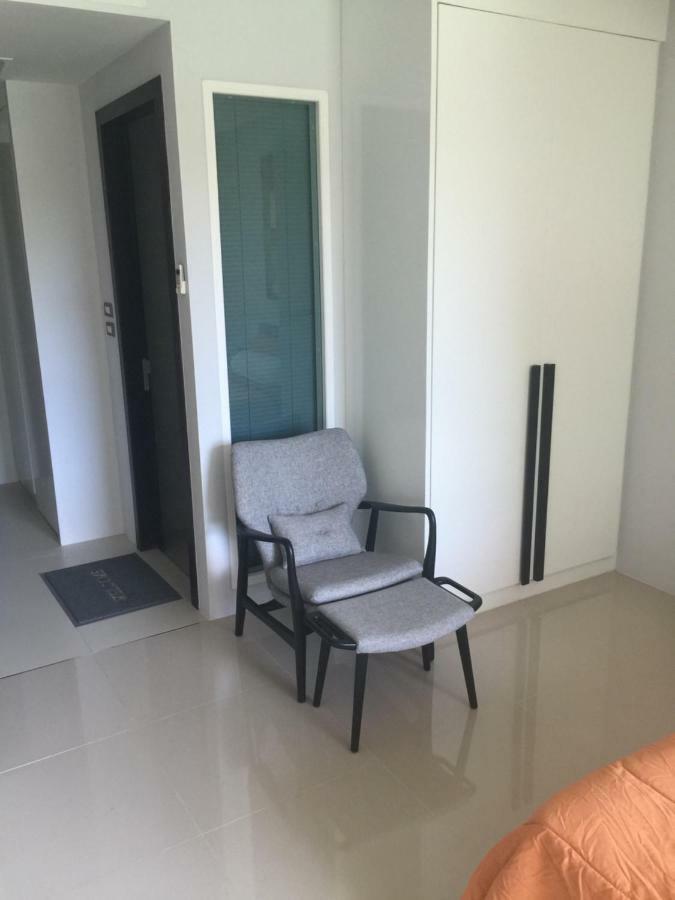 Emerald Terrace Patong Exterior photo