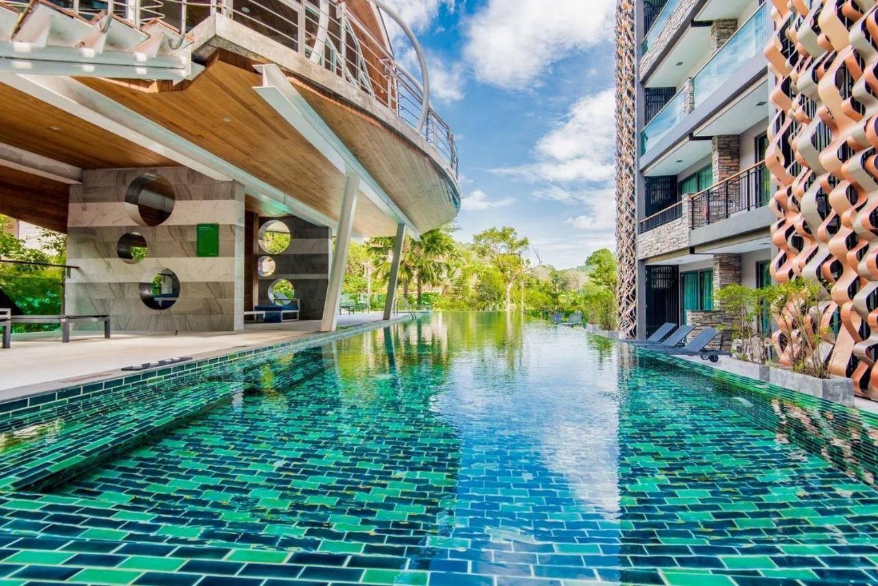 Emerald Terrace Patong Exterior photo