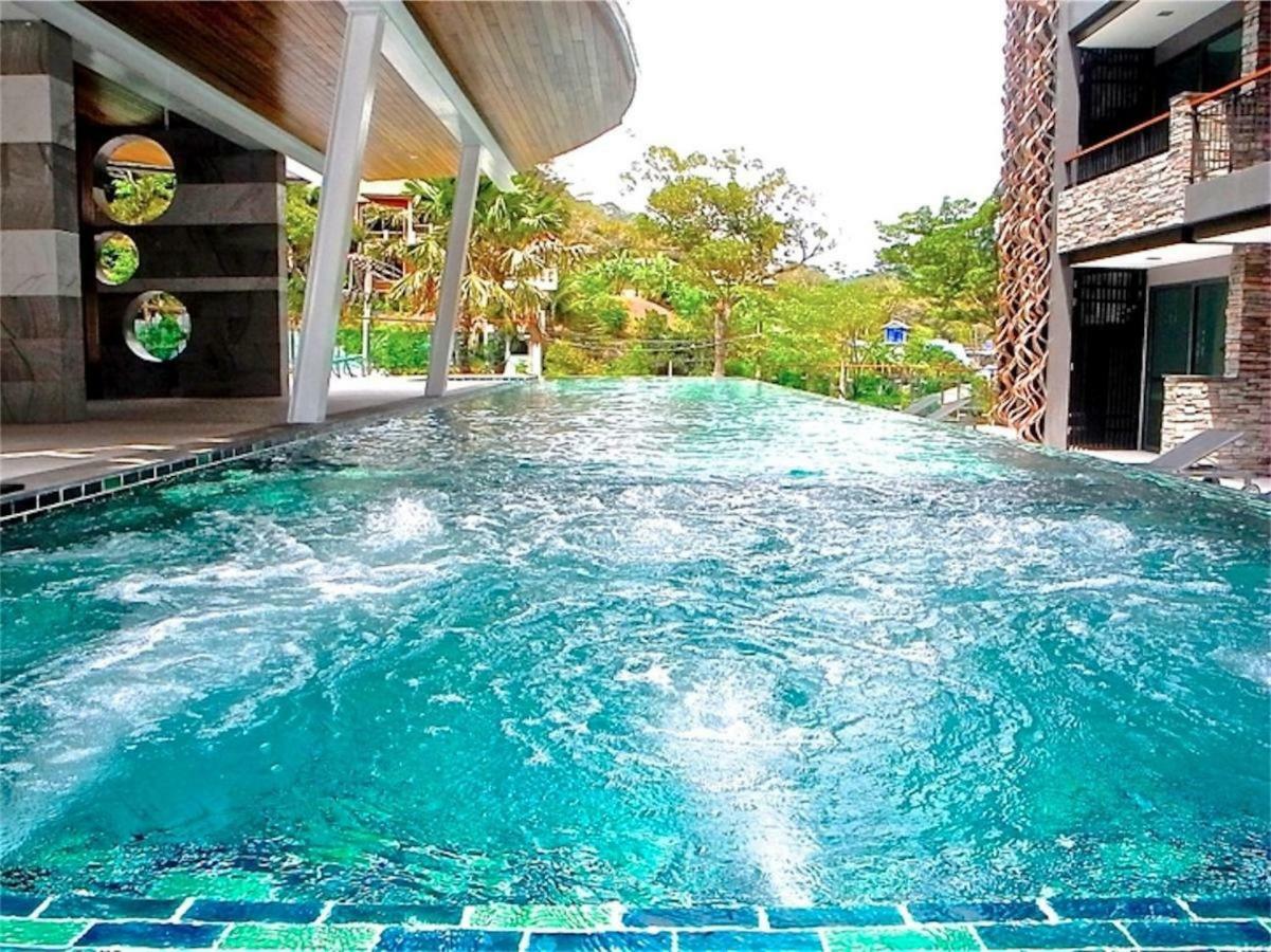 Emerald Terrace Patong Exterior photo
