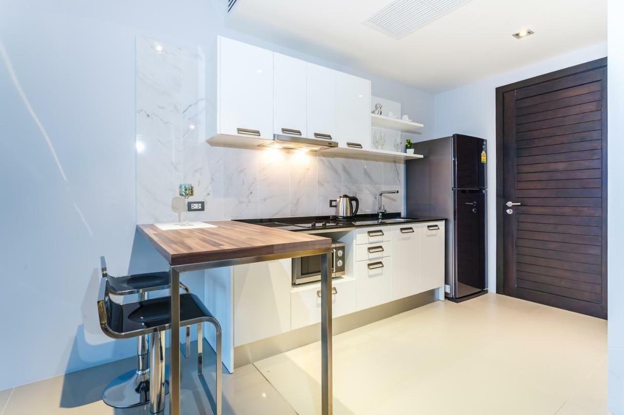 Emerald Terrace Patong Exterior photo