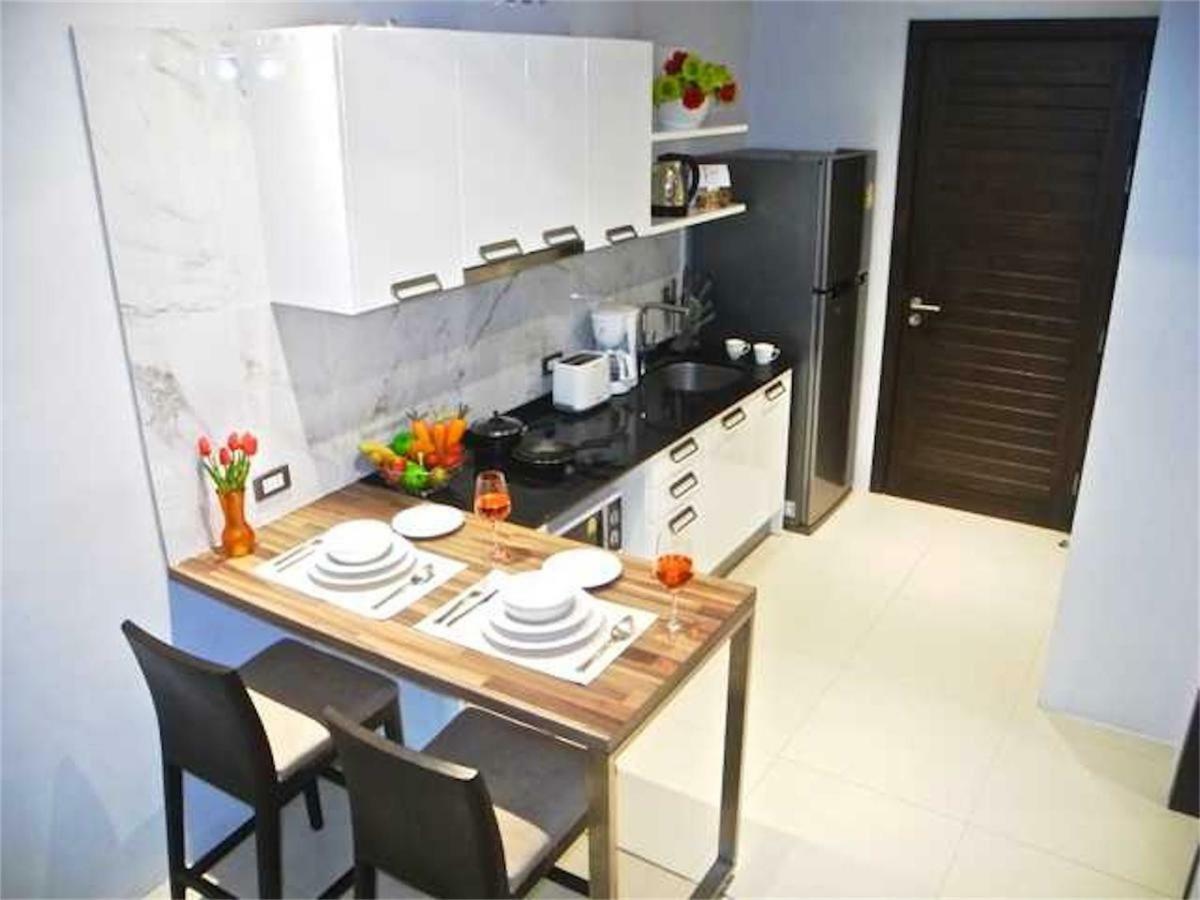 Emerald Terrace Patong Exterior photo
